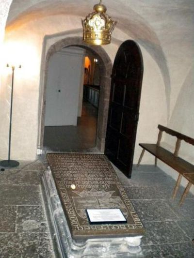 Magnus den Strkes grav i Vreta Klosterkirke nr Linkbing i stre Gtaland