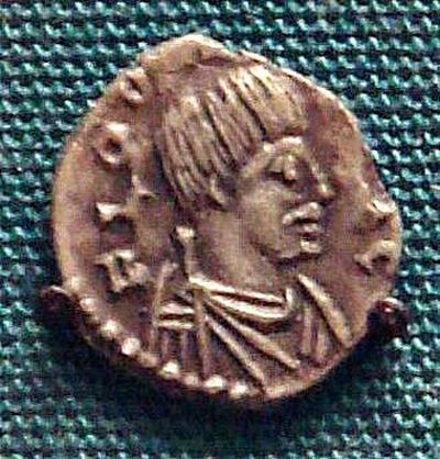 Mnt med portrt af Odovacar udstedt i  Ravenna i 477 e.Kr.
