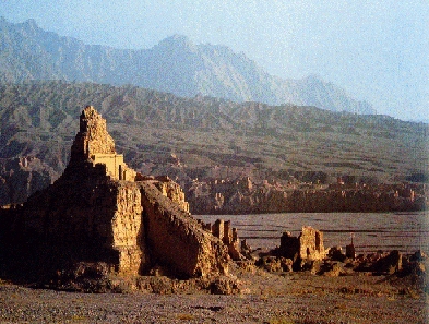 Ruinby i rkenen nr Turfan i den kinesiske provins Xinjiang
