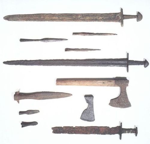 Ofrede våben fundet i Tissø