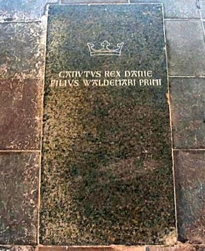 Knud den Sjettes grav i Sct. Bendts Kirke i Ringsted