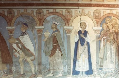 Genskabte Romanske kalkmalerier i Jelling Kirke