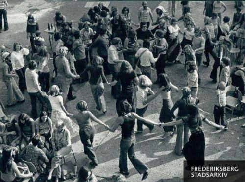 Chain dance at Frederiksberg in 1980