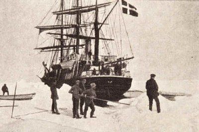 The expedition ship Danmark in the Northeast Greenland ice in 1907
