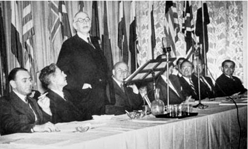Keynes taler på Bretton Woods konferencen i 1944