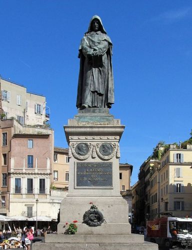 Statue af Giordana Bruno på 