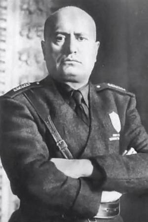 Official photo of Mussolini